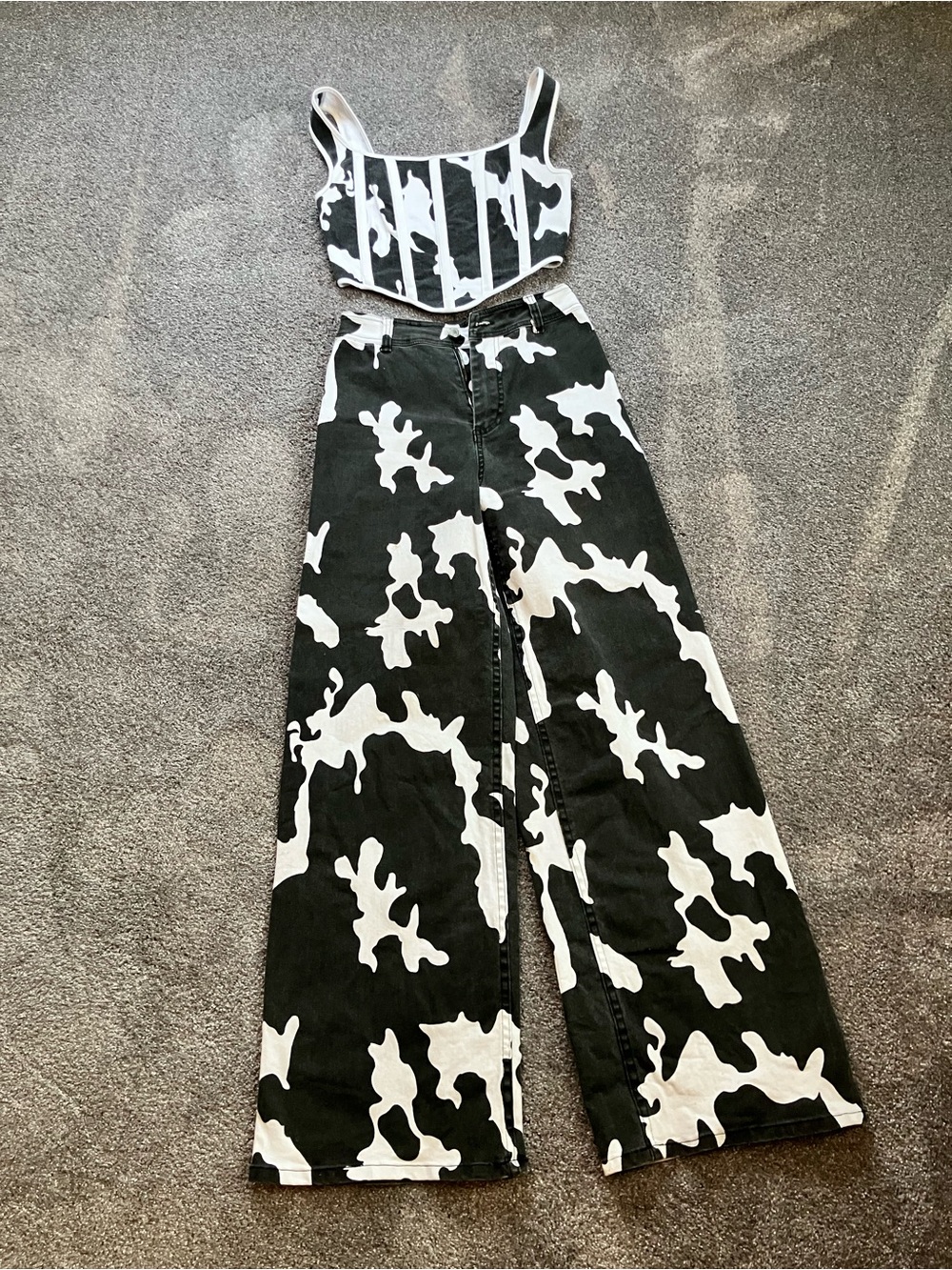 dylan Black and White Cow-Print Wide-Leg Pants